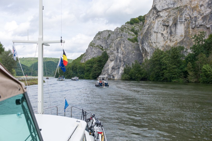 Auf der Maas in Belgien